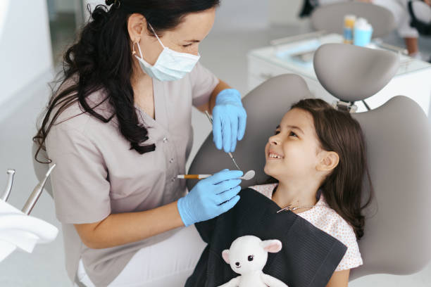 Best Emergency Treatment for Toothache in North Les, AK